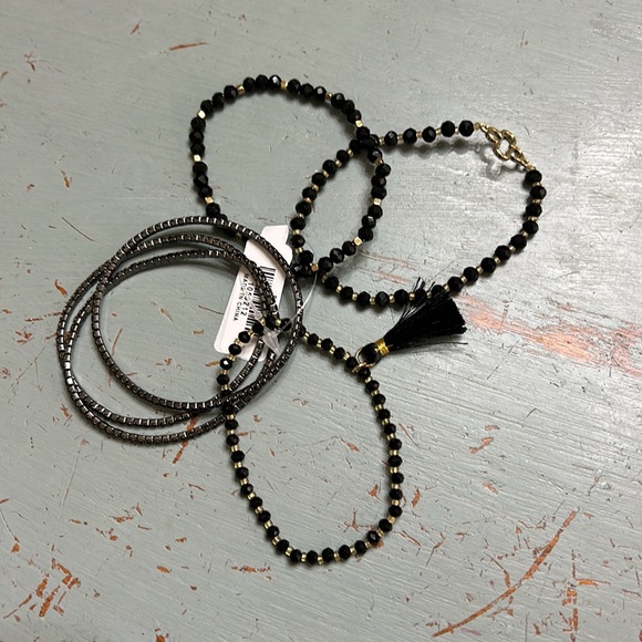 Never Worn - Picture 2 of 2